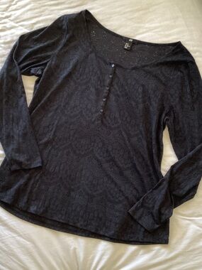 H&M Black Long-Sleeve Scoop Neck Top
